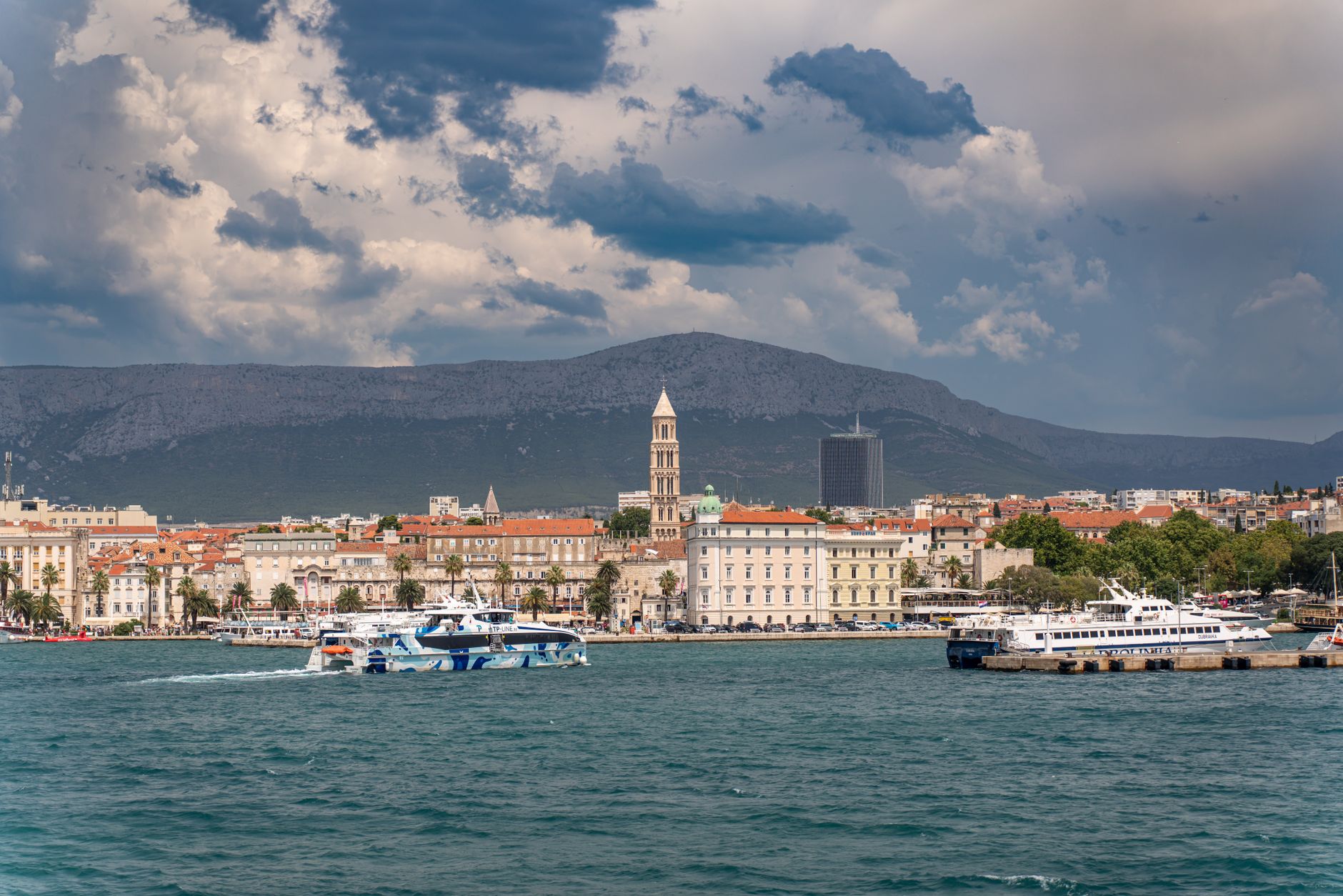 Ferry en Croatie : lignes, réservation et pièges à éviter